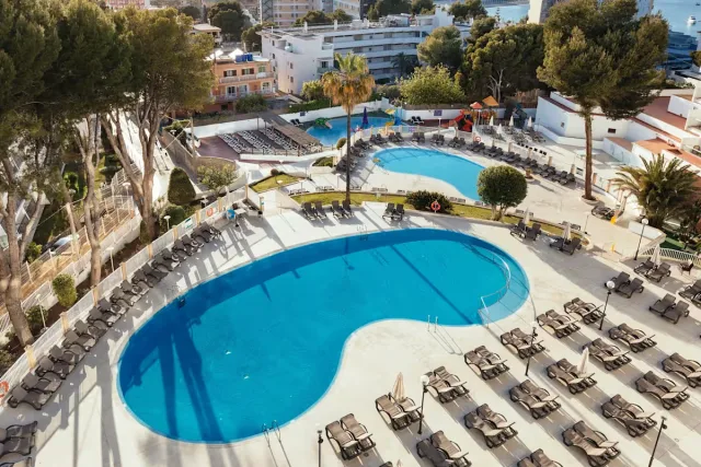4⭐️ sunshine Majorca week with half board 🥙 and ✈️