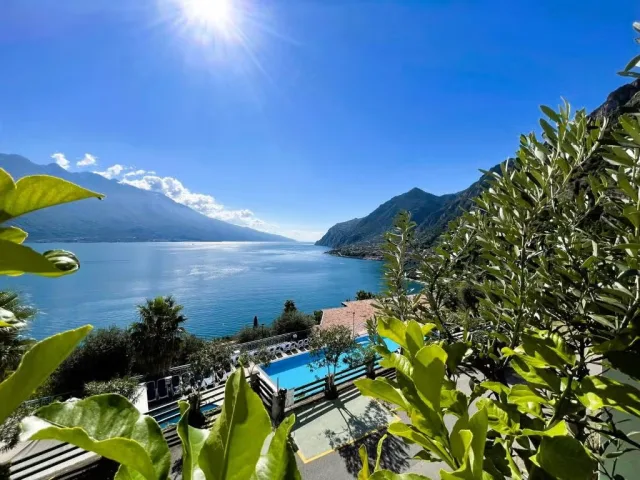 Lake Garda 3-night break at hotel with incredible views 🤩