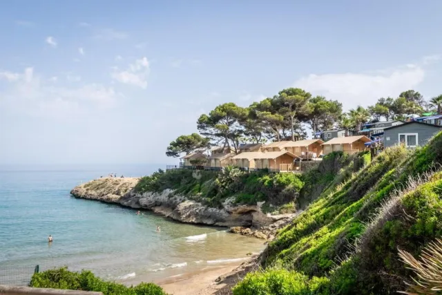 Scenic family Spanish glamping holiday by the beach 🏖️