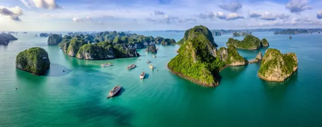 Vietnam Bucketlist: Halong Bay, Lantern City & Mekong Delta