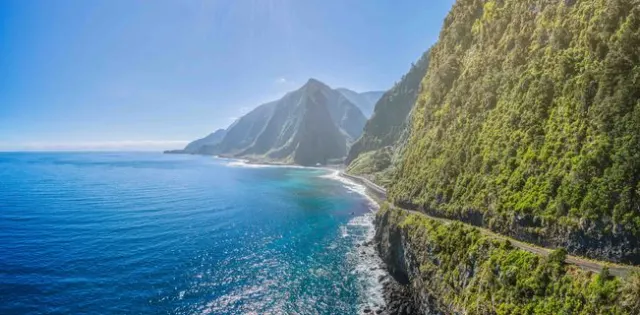 4⭐️ Madeira countryside week with flights & brekkie ✈️