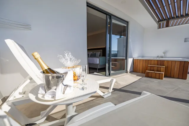 5⭐️ all-inclusive Turkey week with balcony Jacuzzi 🛁🩵🌴💦