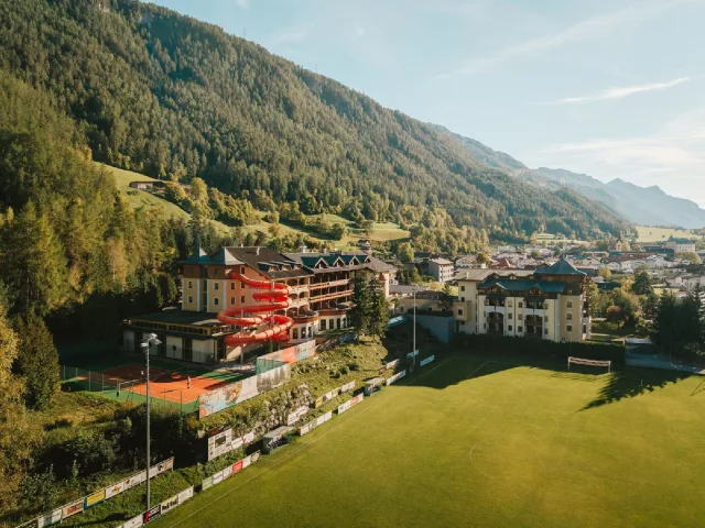 Tolles 4* Familienresort in Tirol 🥰